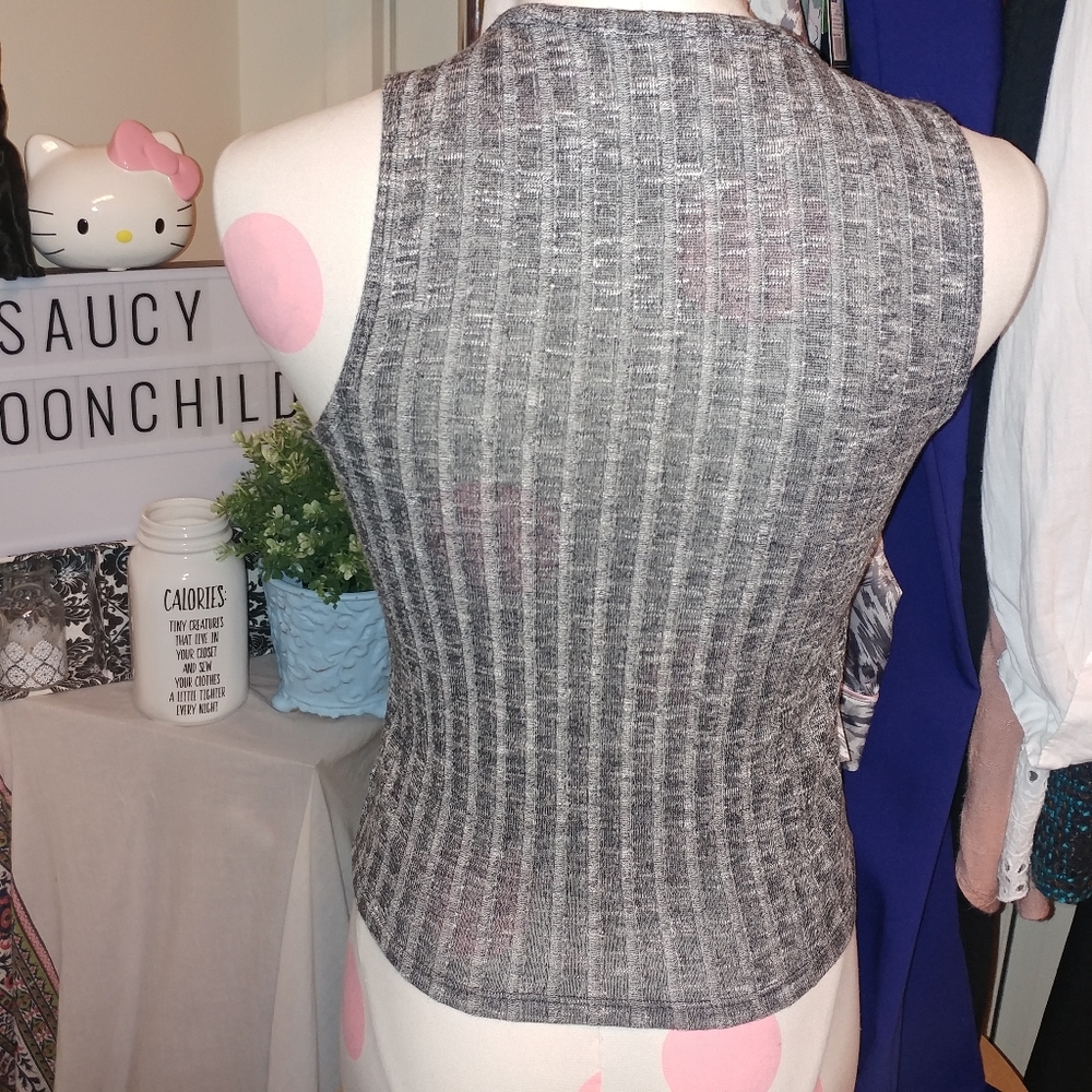 American Eagle | Essentials Gray Ribbed Tank Top M - image 6